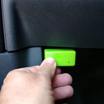 SynGas OBD2 plug in installation step